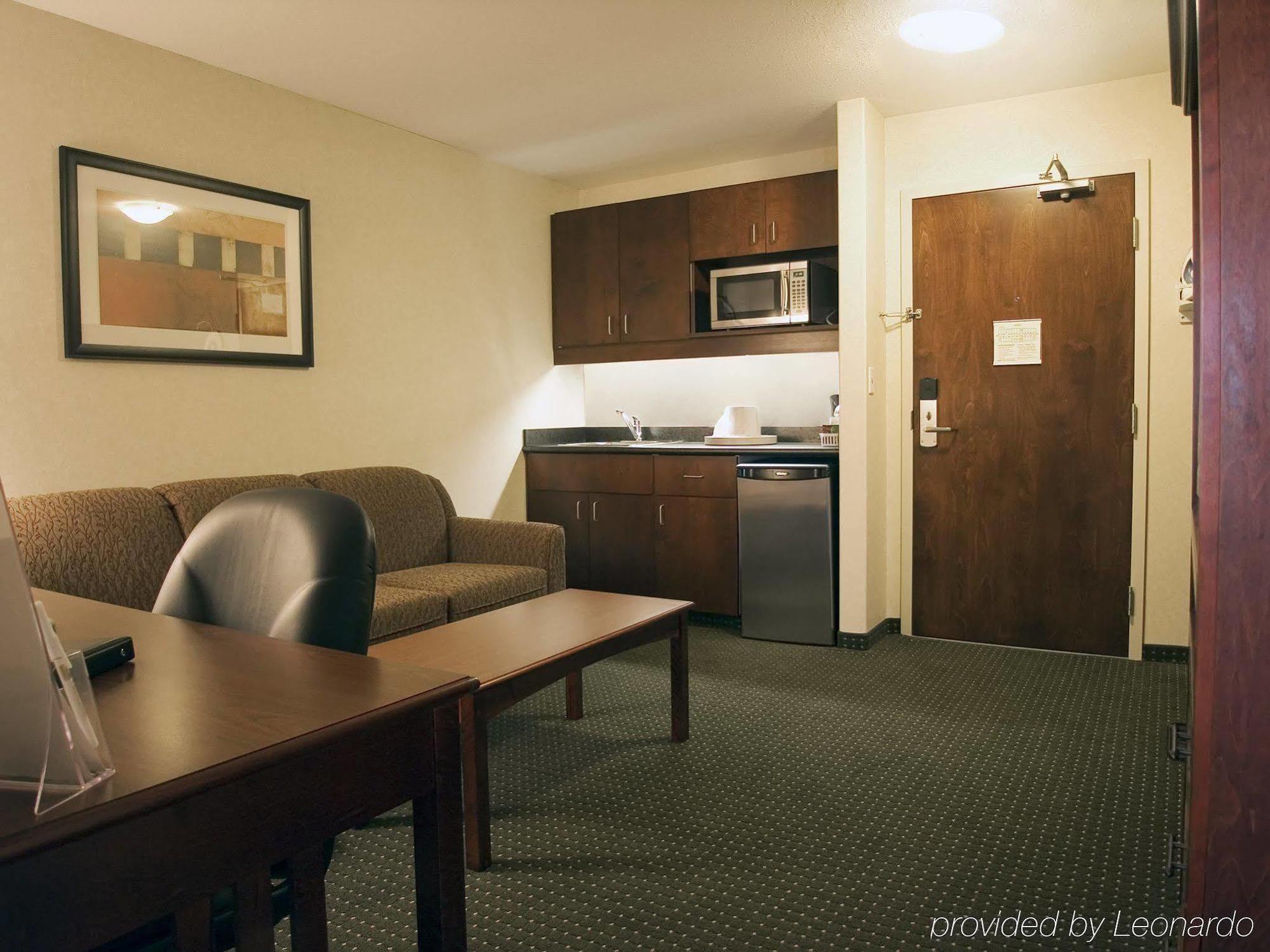 Lakeview Inns & Suites - Slave Lake Cameră foto